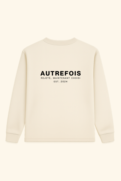 Autrefois - Oversized longsleeve in Off white.